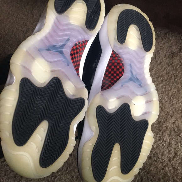 Jordan 72 10-11s - Picture 4 of 5